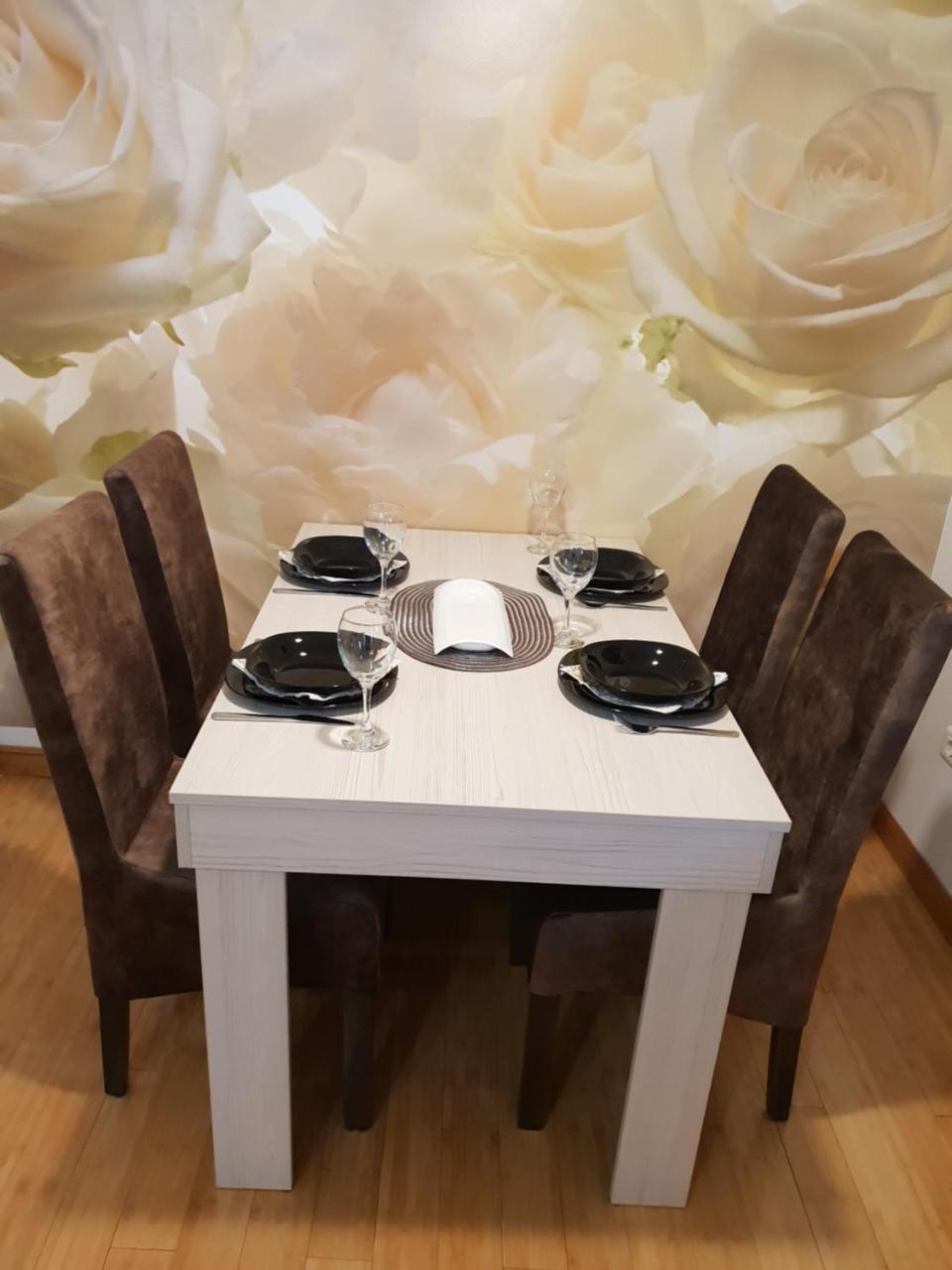 Apartman Kej Free Parking คราลเยโว ภายนอก รูปภาพ